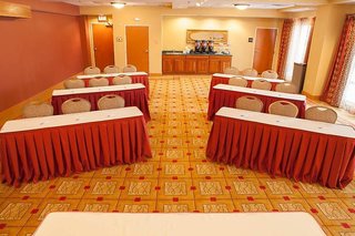 Hampton Inn Chicopee/Springfield,Hampden>>Chicopee,3 star