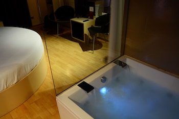 h la paloma love hotel adults only