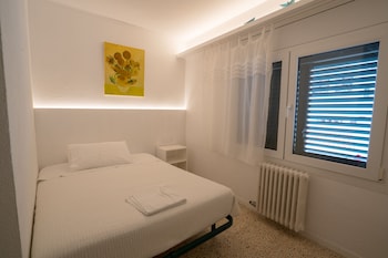 hostal marina cadaques