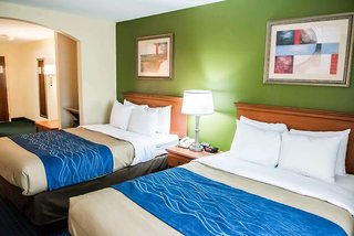 comfort inn and suites chipley