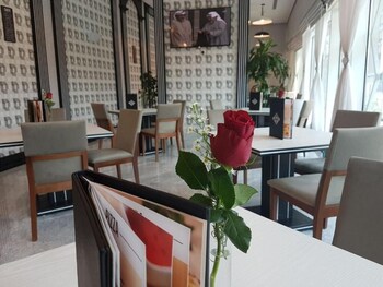 almansour suites hotel doha