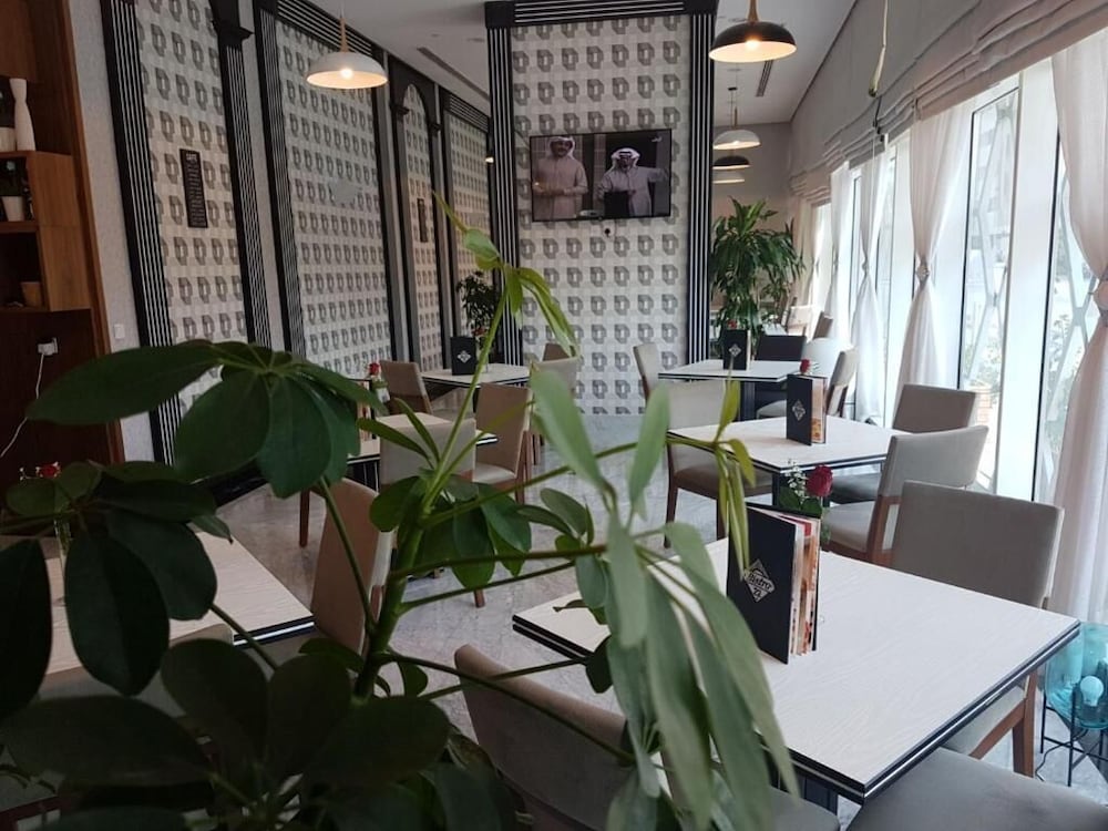 almansour suites hotel doha