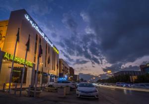 almuhaidb alolaya kories