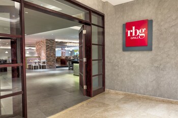 radisson hotel and apartments dammam industrial city