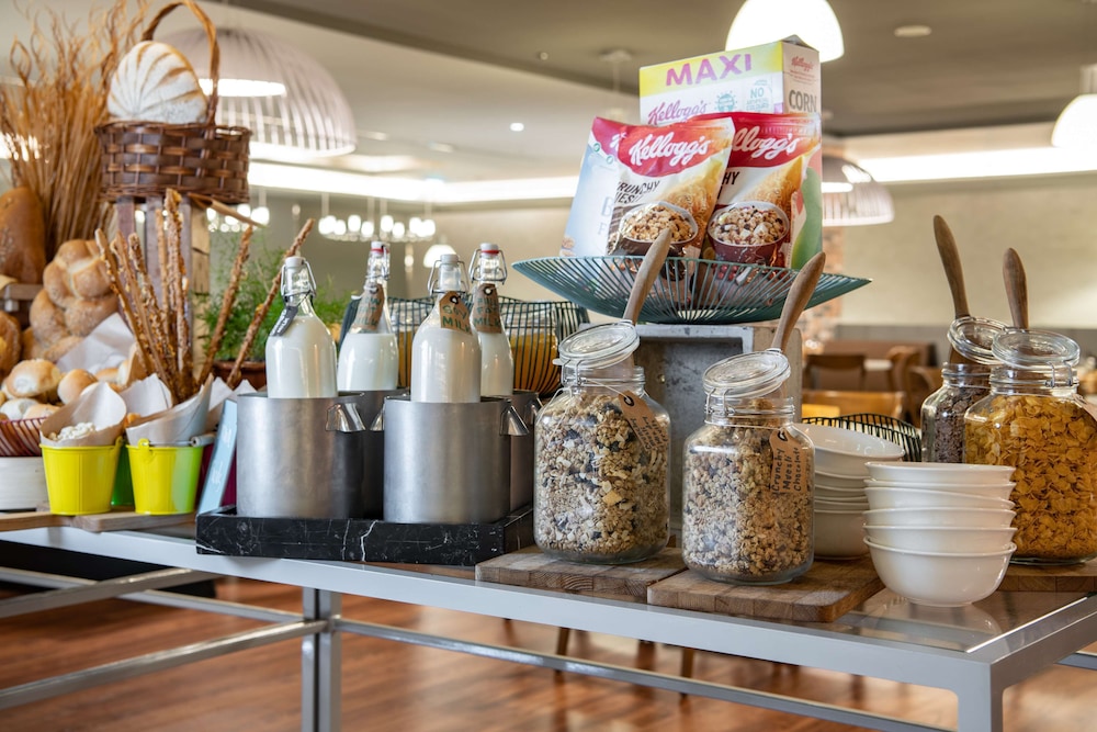 radisson hotel and apartments dammam industrial city