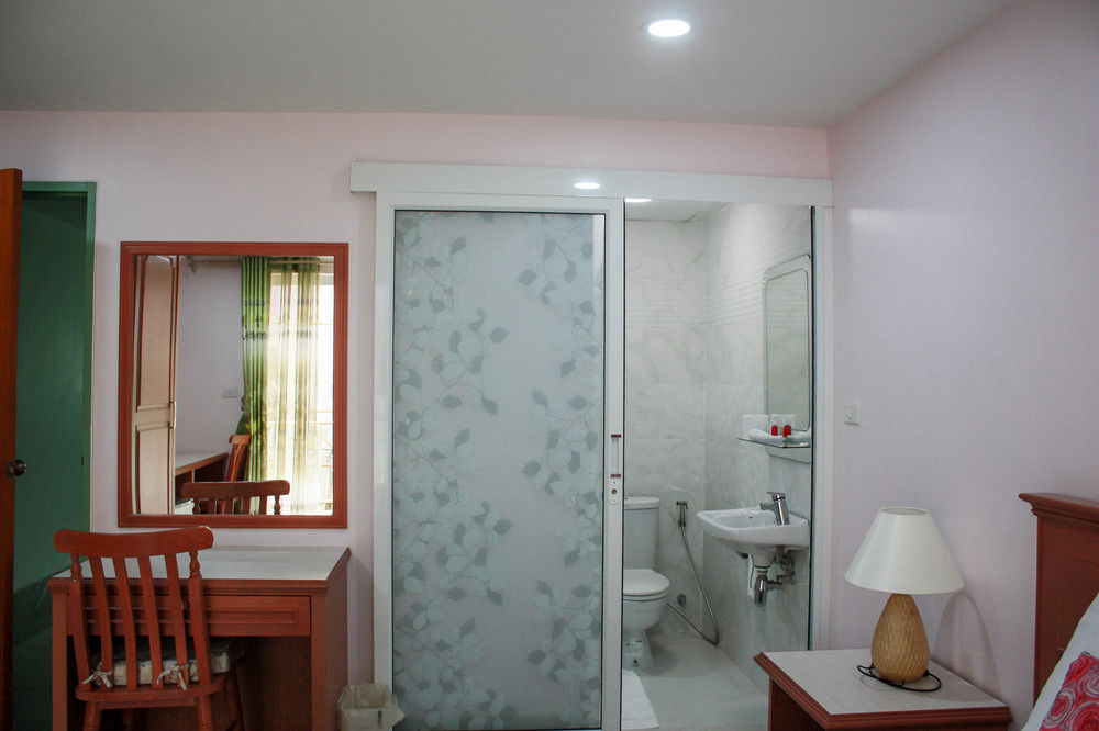 panjais place