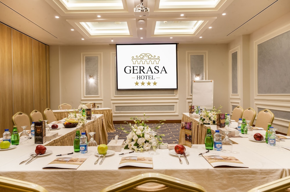 gerasa hotel