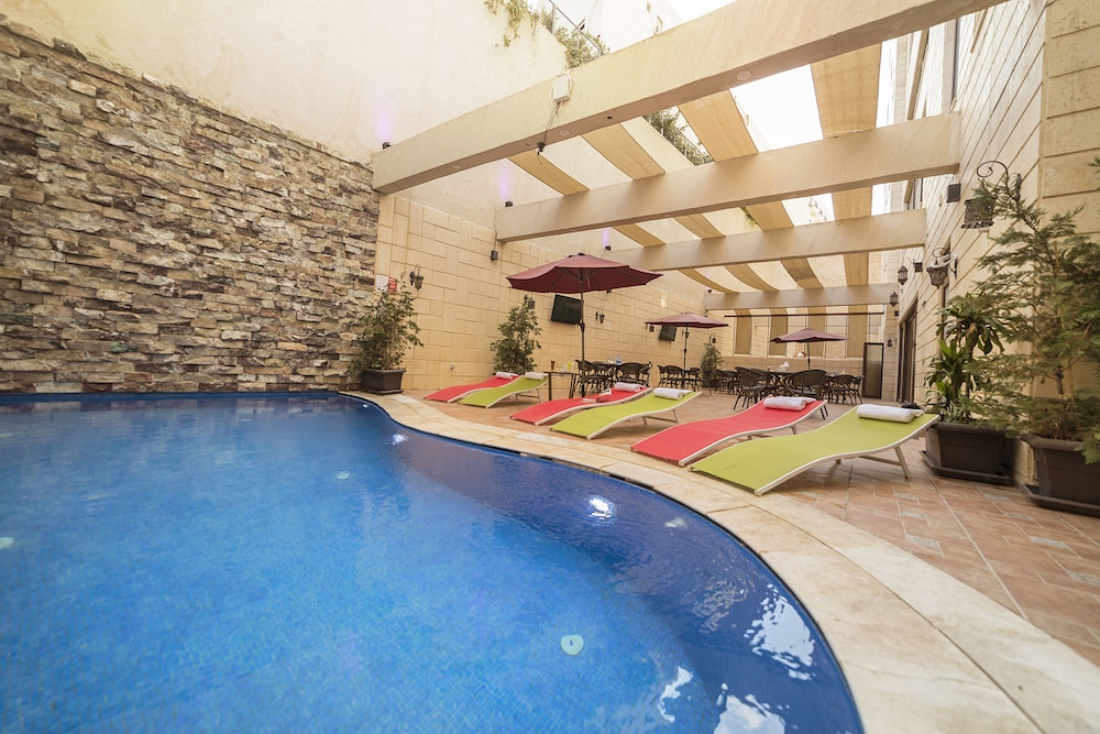 gerasa hotel