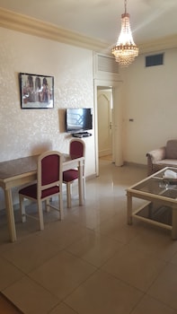 alkhaleej hotel apartments