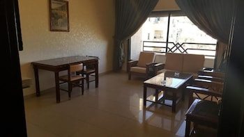 alkhaleej hotel apartments