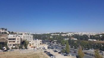 alkhaleej hotel apartments