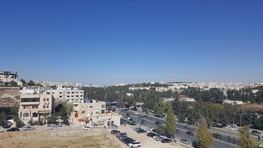 alkhaleej hotel apartments