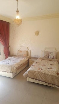 alkhaleej hotel apartments