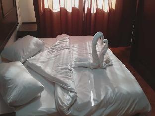 al nujoom hotel suites