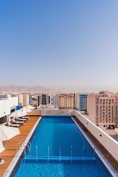 centara muscat hotel oman