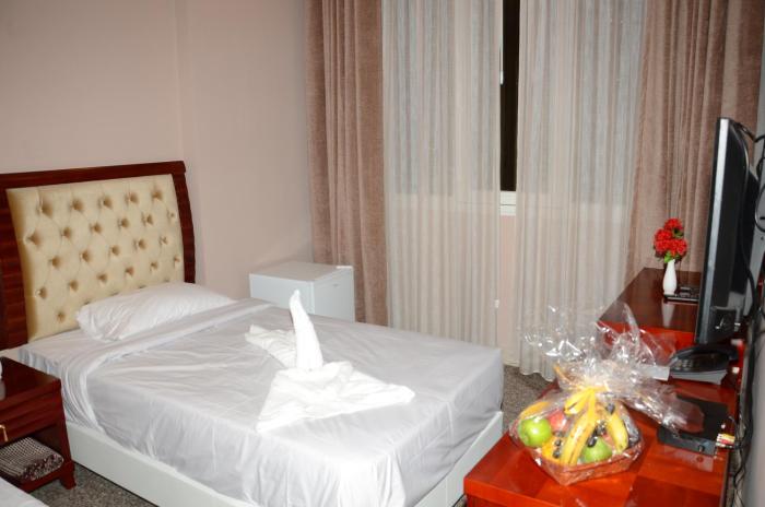 continental inn hotel al farwaniya