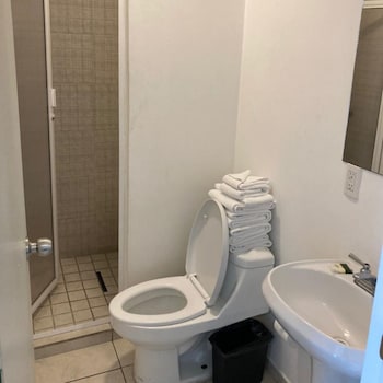 container inn hotel aeropuerto