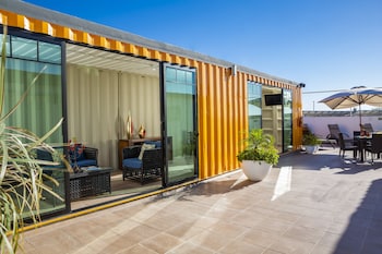 container inn hotel aeropuerto