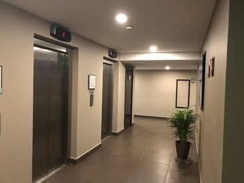 elite 47 hotel and suites