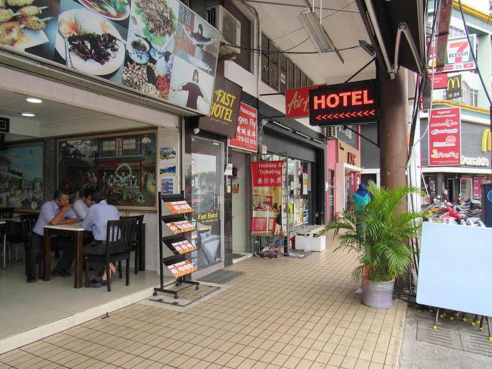 fast hotel idaman near to iium kl