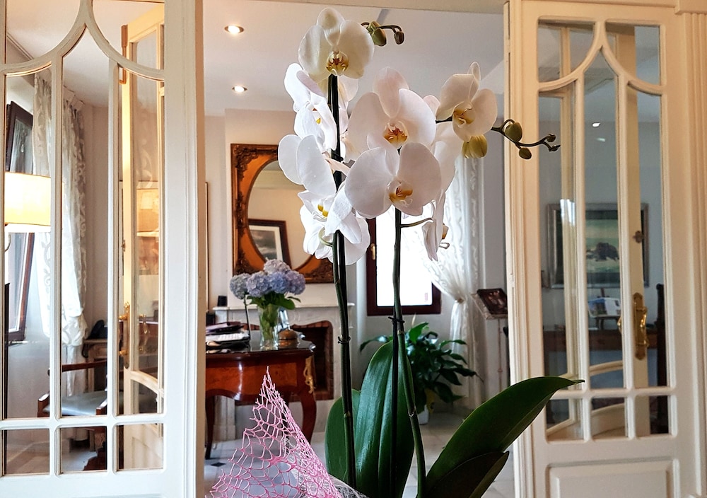 hotel indiana llanes