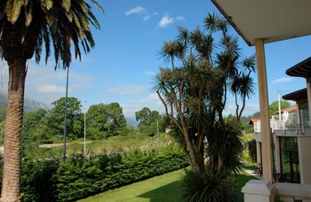 hotel indiana llanes