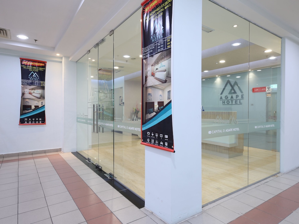 capital o 1225 agape hotel selayang