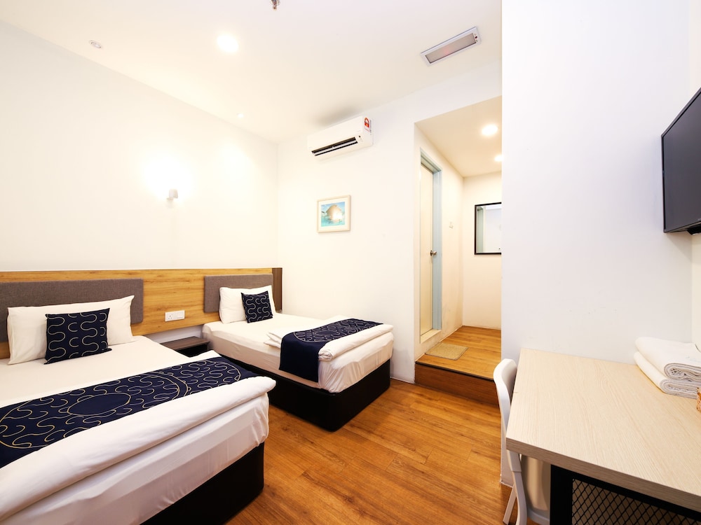 capital o 1225 agape hotel selayang