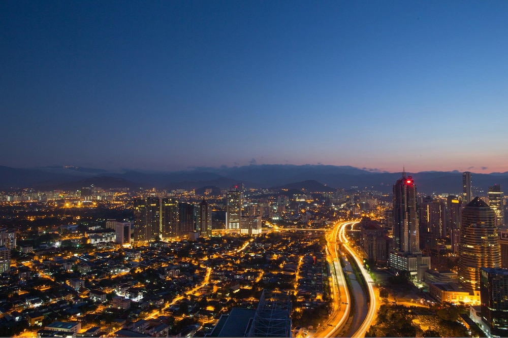 the face suites kuala lumpur