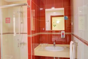 Hotel Livvo Don Paco,Mindelo>>Cape Verde,3 star