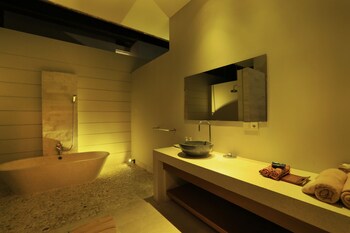 living asia resort and spa