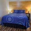 Three Islands Motel,,3 star