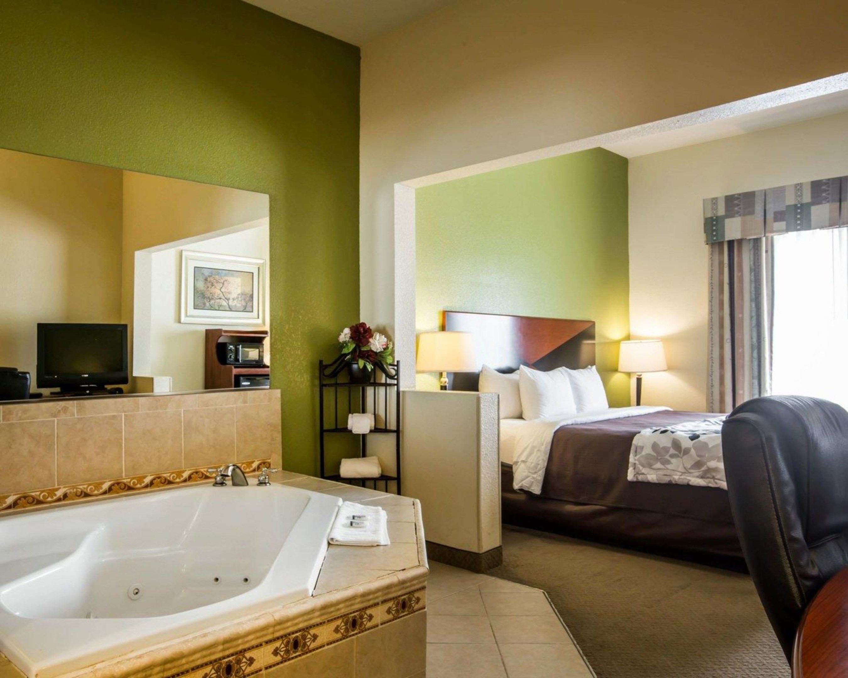 sleep inn and suites montgomery east i 85