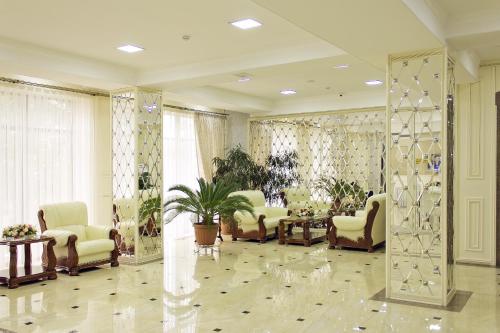 Discovery Hotel,Selektsionnoye>>Bishkek,4 star