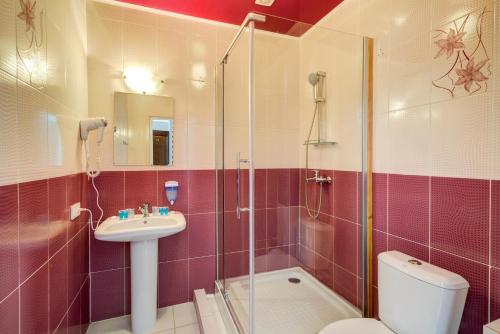Hotel Kausar,Selektsionnoye>>Bishkek,4 star