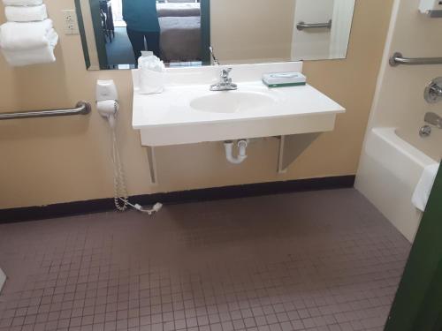 angel inn near imax a travelodge by wyndham