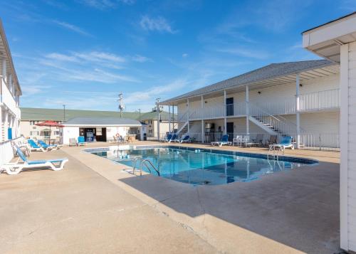 angel inn near imax a travelodge by wyndham