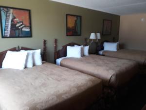 angel inn near imax a travelodge by wyndham