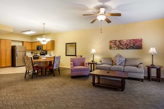 hilton vacation club the falls village branson