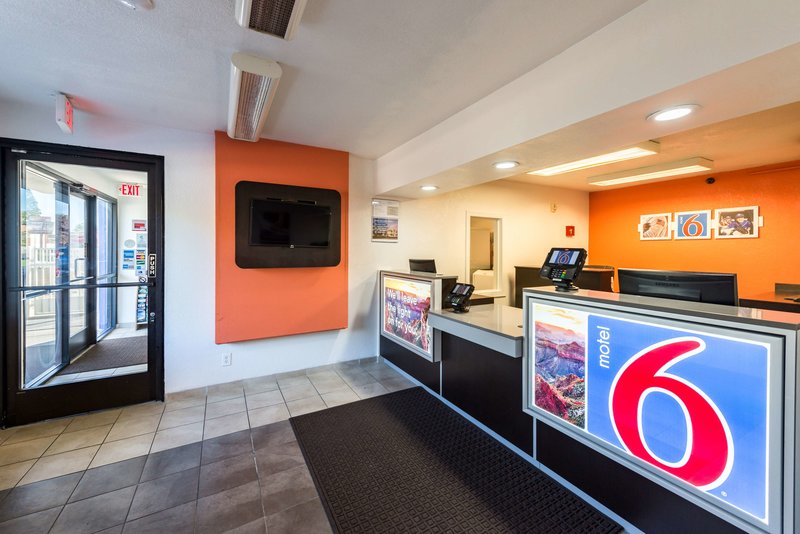 motel 6 reno