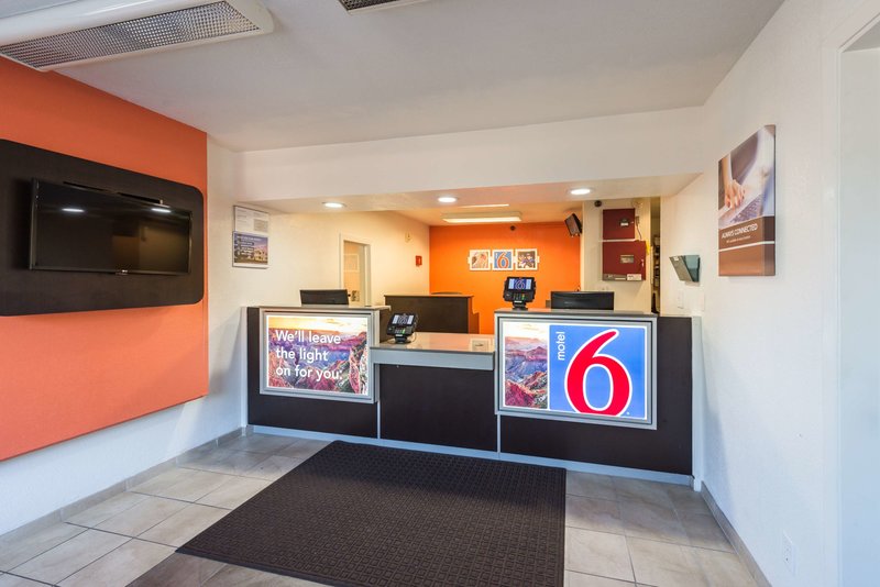 motel 6 reno