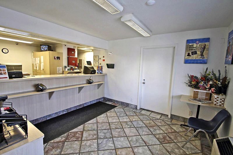 motel 6 reno