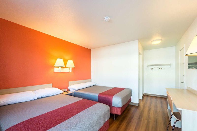 motel 6 reno