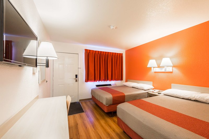 motel 6 reno
