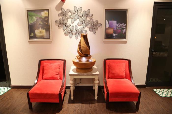 belle tower luxury apartments