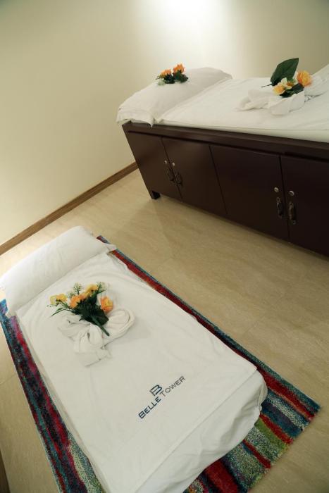 belle tower luxury apartments