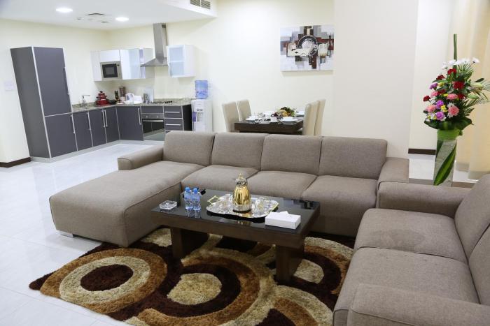 belle tower luxury apartments