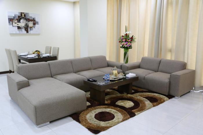 belle tower luxury apartments