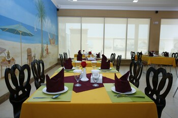 bahrain beach bay resort