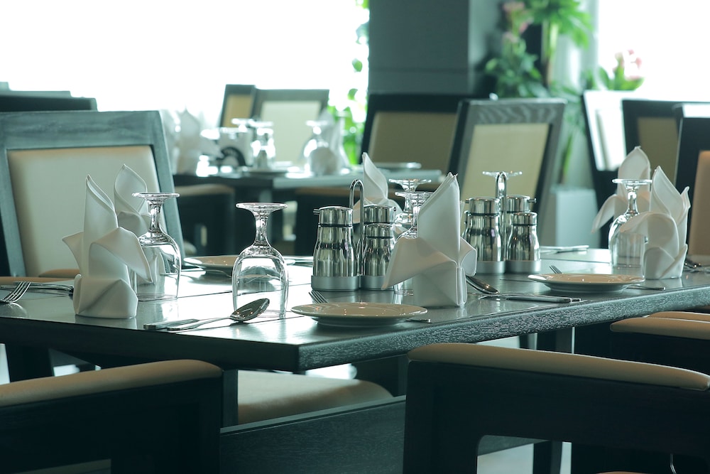 park regis lotus hotel